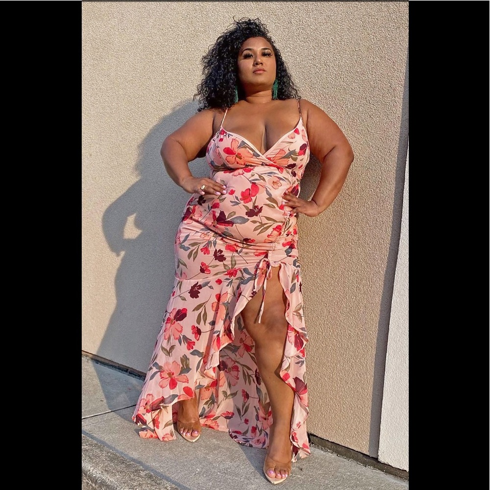 Floral Printed Dress with Slit from Fashionnova